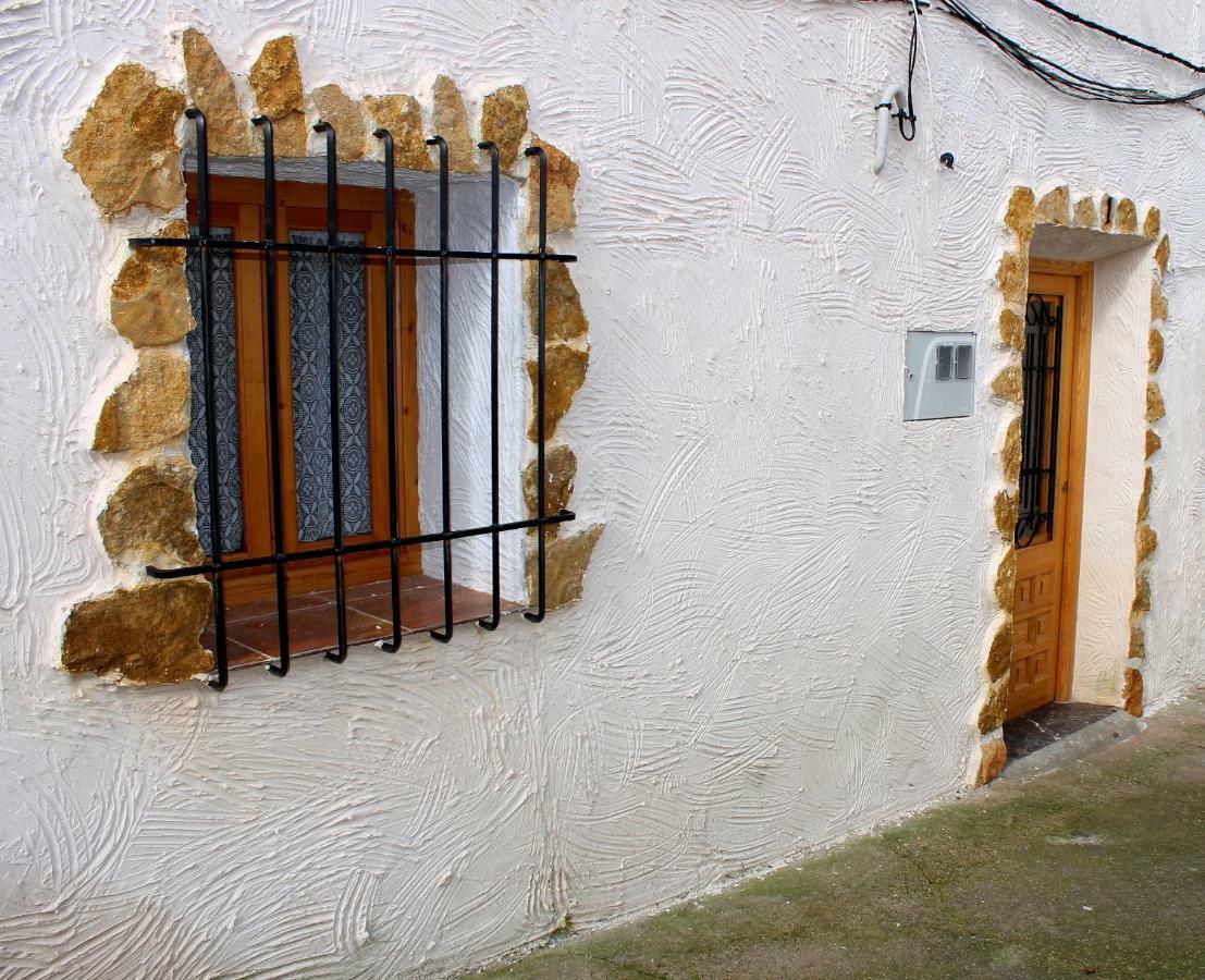 Apartamento Casa Rural con Jacuzzi Paraíso del Júcar Alcala del Jucar Exterior foto